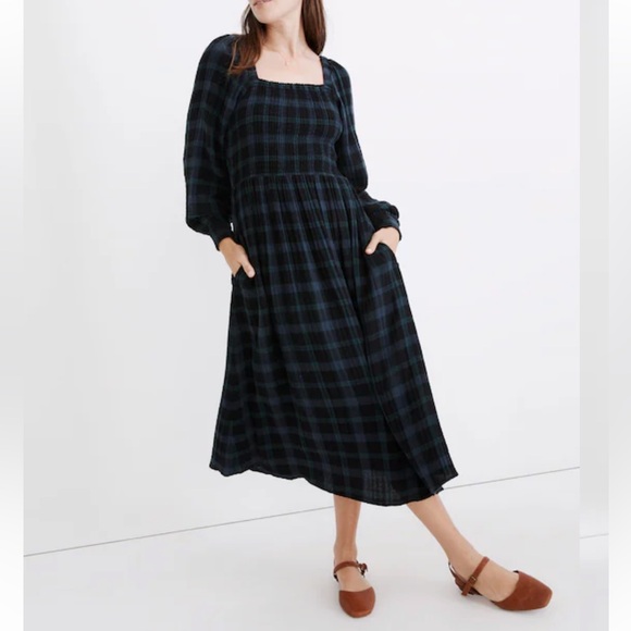 Madewell Lightspun Lucie Long Sleeve Smocked Midi Dress in Livonia - Picture 12 of 13